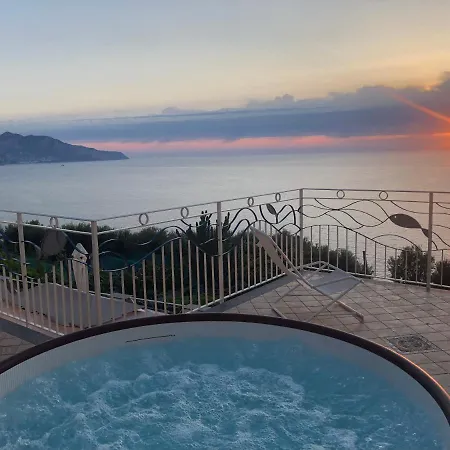 Casa Lauretta A Marciano *