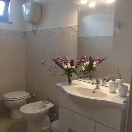 Casa Lauretta A Marciano *