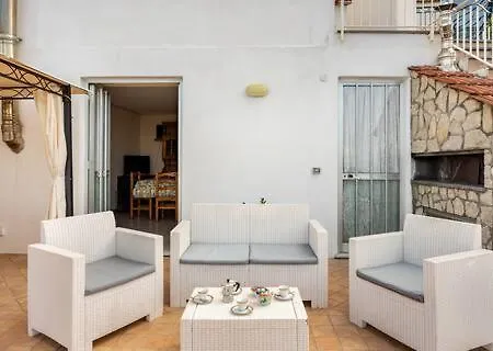 Holiday home Casa Lauretta A Marciano Massa Lubrense