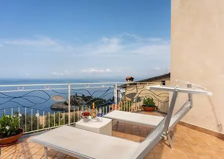 Casa Lauretta A Marciano *