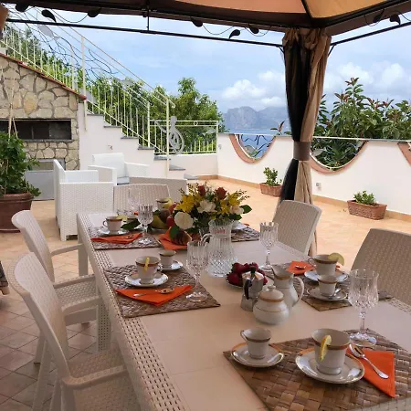 Casa Lauretta A Marciano Massa Lubrense