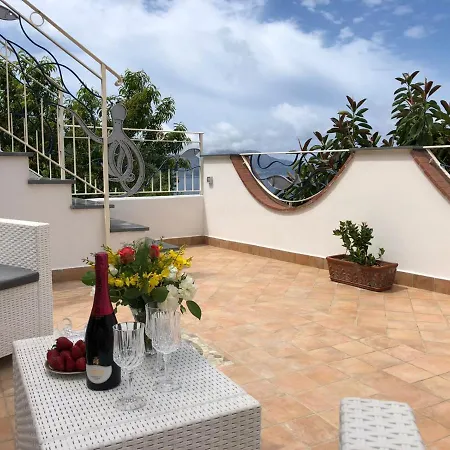 Casa Lauretta A Marciano *