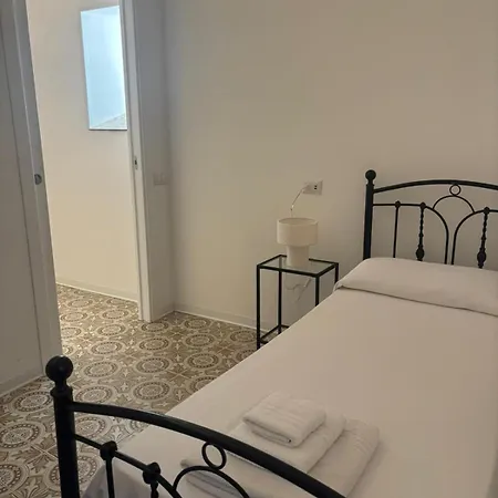 Casa Lauretta A Marciano *